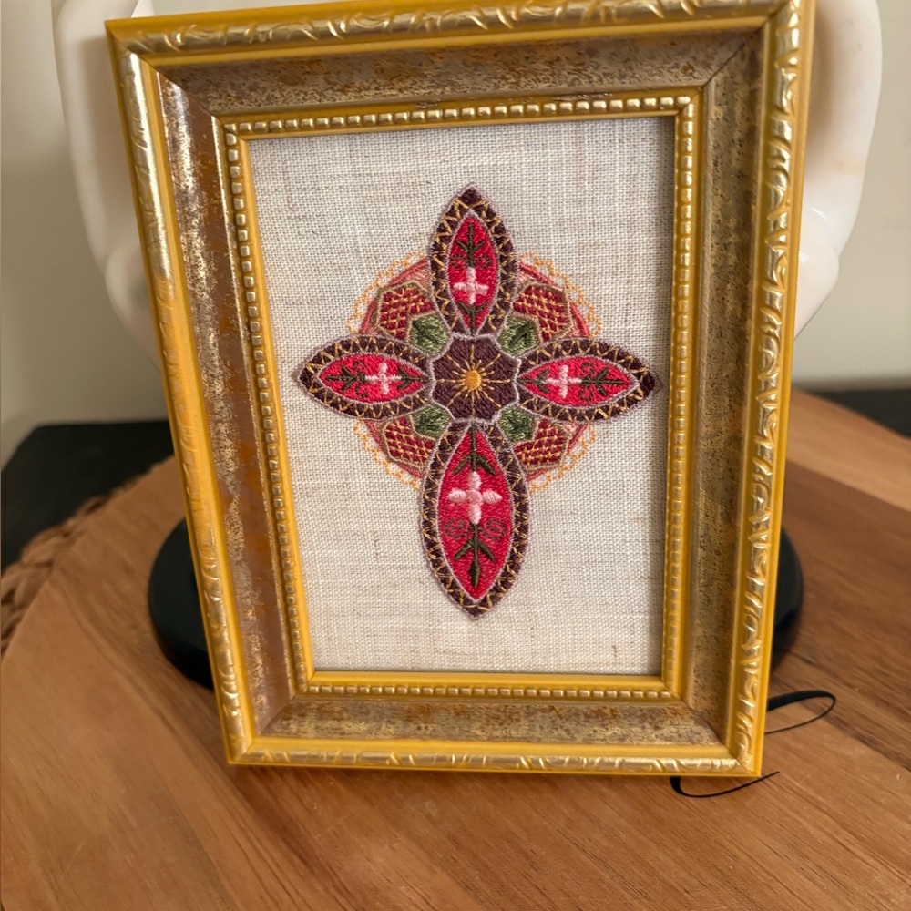 Elegant Gold Framed Floral Embroidery Decor